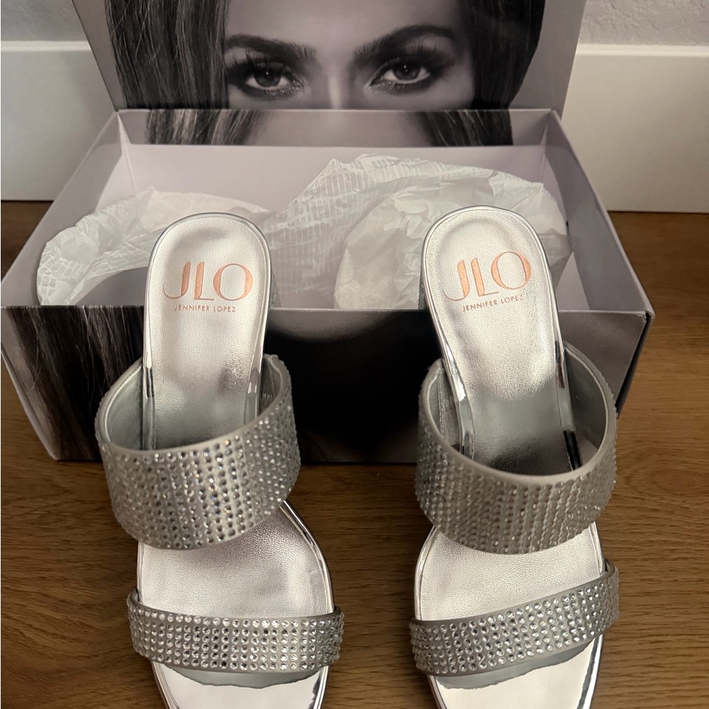 Jennifer Lopez Silver Embellished Heels (Never Worn)